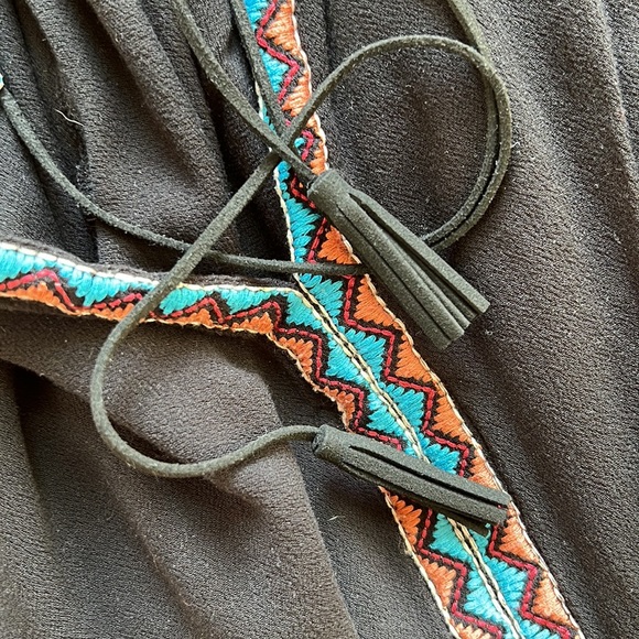 Boho Forever 21 babydoll dress with embroidery and tassels, Size L - Picture 6 of 8